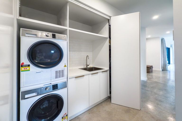 Photo of property in 20 Orchard Road, Greytown, 5712