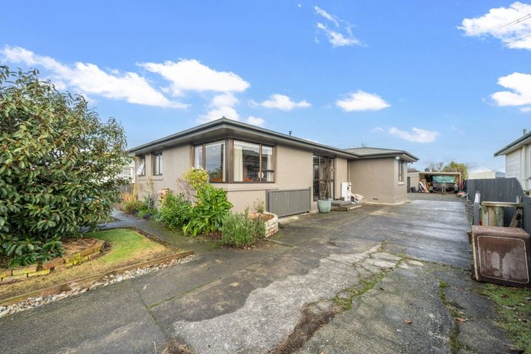 Photo of property in 8 Mackenzie Street, Winton, 9720