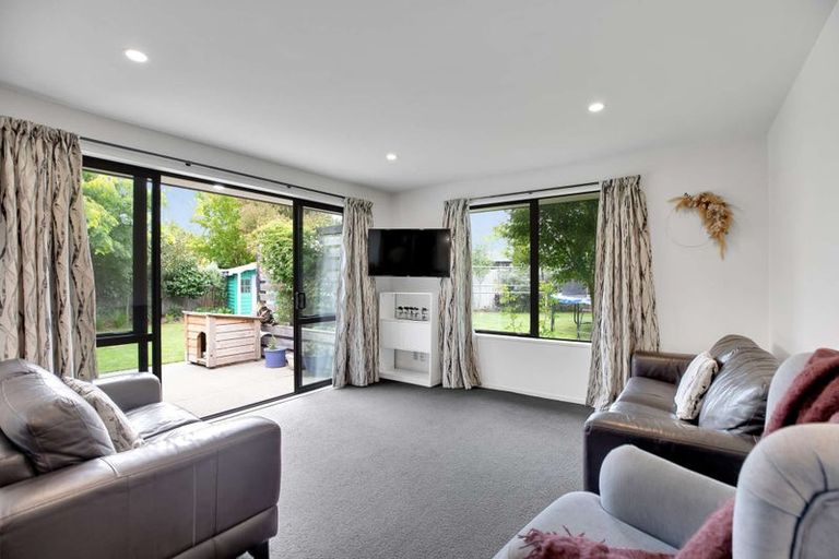 Photo of property in 8 Duggan Close, Rolleston, 7614