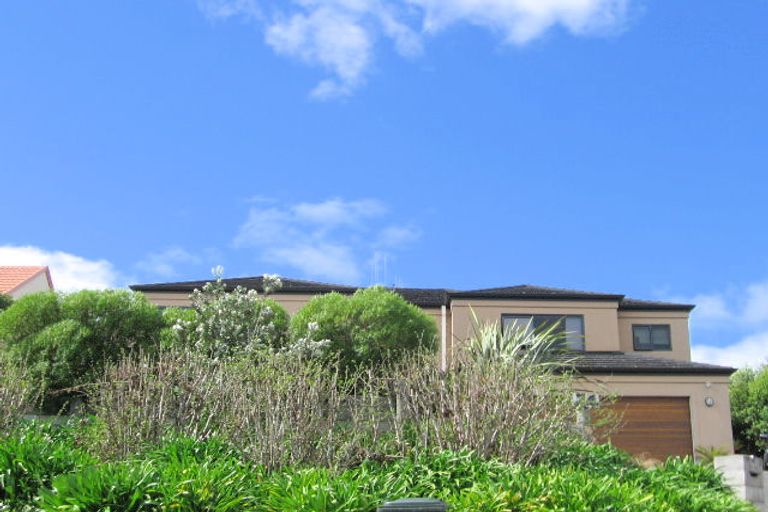 Photo of property in 24 Hazelnut Way, Bellevue, Tauranga, 3110