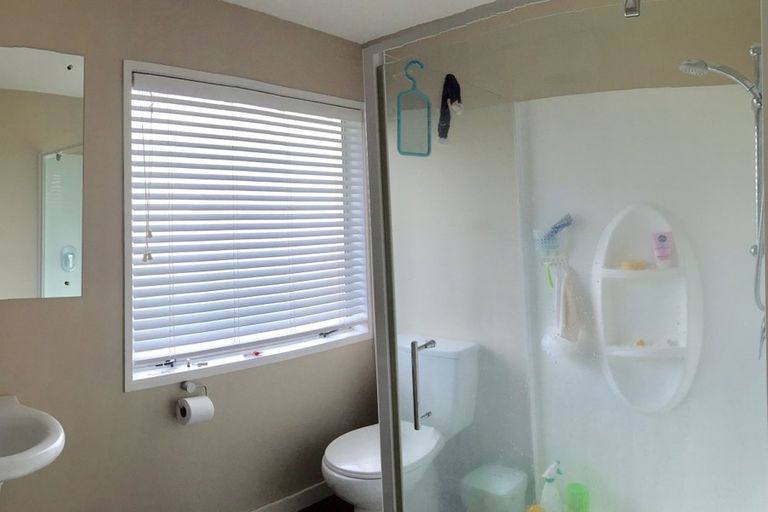 Photo of property in 46 Bryndwr Road, Fendalton, Christchurch, 8052