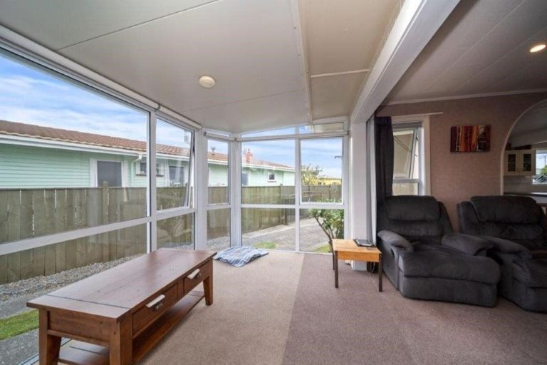 Photo of property in 116 Waihi Road, Hawera, 4610
