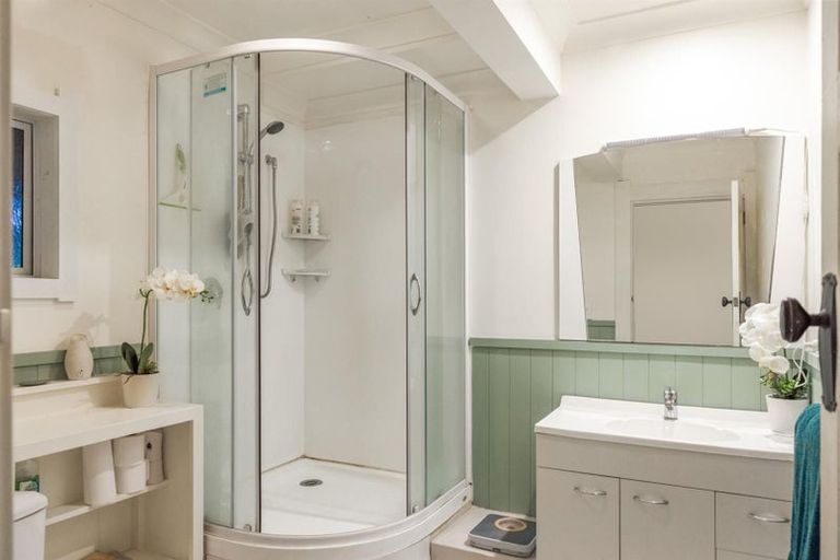 Photo of property in 370 Rimmer Road, Helensville, 0875