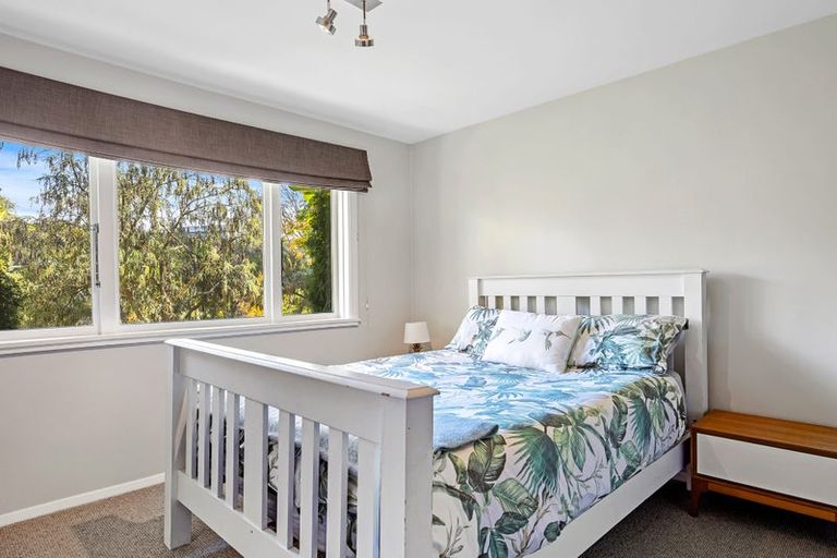 Photo of property in 55 Valley Road, Cashmere, Christchurch, 8022