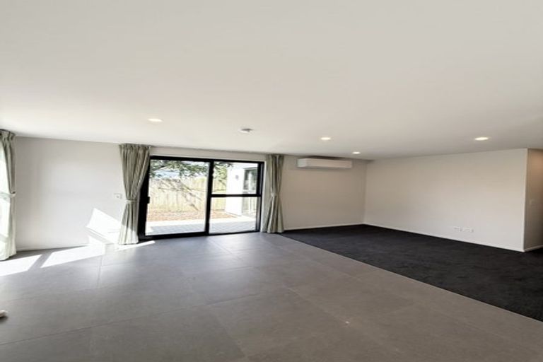 Photo of property in 33a Neill Street, Hornby, Christchurch, 8042