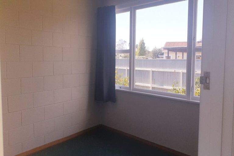 Photo of property in 2/14 Cornwall Road, Taradale, Napier, 4112