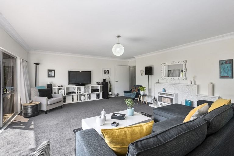 Photo of property in 7 Ngarara Road, Waikanae, 5036