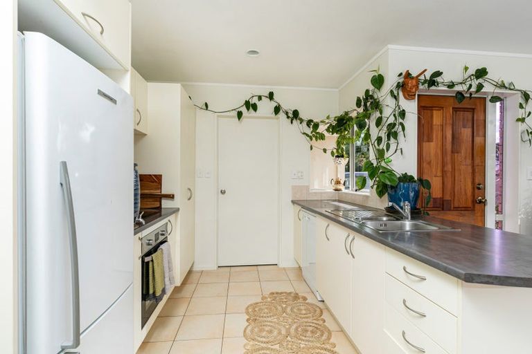 Photo of property in 7a Martin Jugum Lane, Ranui, Auckland, 0612