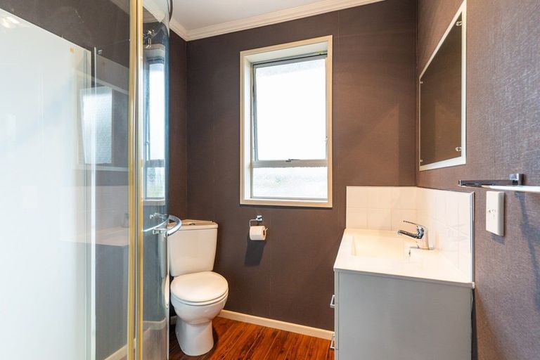 Photo of property in 12 Kiwi Court, Roslyn, Palmerston North, 4414