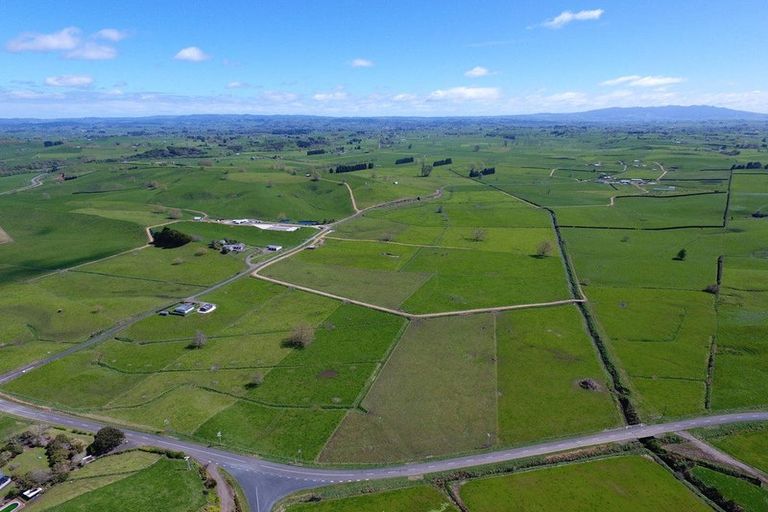 Photo of property in 66 Reid Road, Ngahinapouri, Ohaupo, 3882