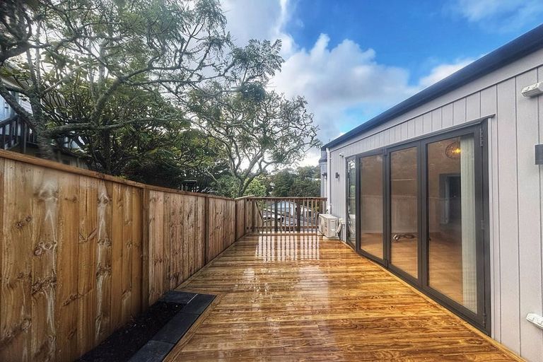 Photo of property in 110 Canongate Street, Birkdale, Auckland, 0626