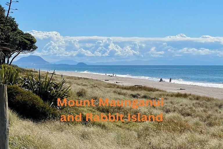 Photo of property in 161 Karewa Parade, Papamoa Beach, Papamoa, 3118
