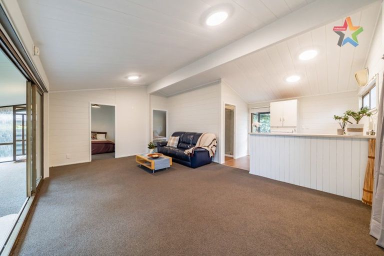 Photo of property in 106 Cambridge Terrace, Fairfield, Lower Hutt, 5011