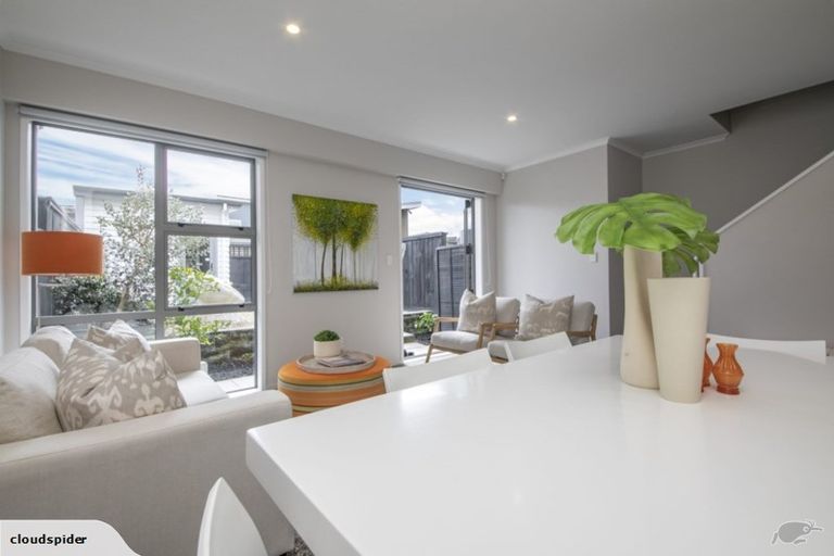 Photo of property in 120 Hobsonville Point Road, Hobsonville, Auckland, 0616