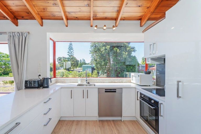 Photo of property in 10 Parsons Dell, Pauanui, Hikuai, 3579