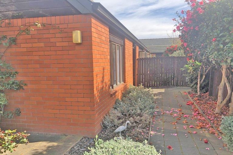 Photo of property in 16/415 Mairehau Road, Parklands, Christchurch, 8083