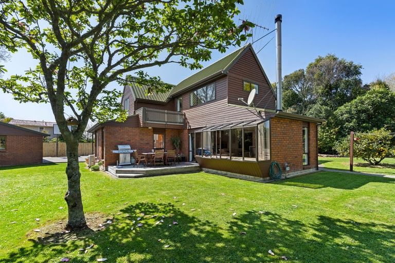Photo of property in 22 Clark Street, Levin, 5510