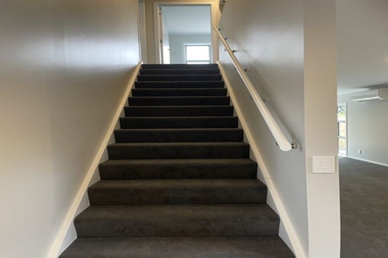 Photo of property in 34 Nile Street, Waterloo, Lower Hutt, 5011