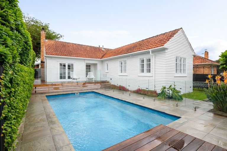 Photo of property in 24 Clifton Road, Hamilton Central, Hamilton, 3204