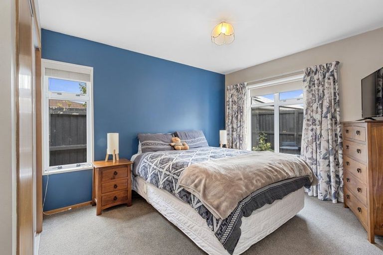 Photo of property in 69 Bentley Street, Russley, Christchurch, 8042
