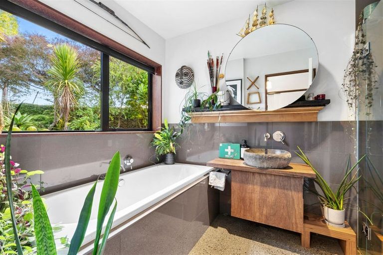 Photo of property in 136 Awa Awa Road, Tasman, Upper Moutere, 7173