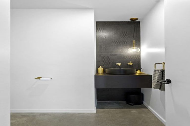 Photo of property in 14 Walford Way, Darfield, 7571