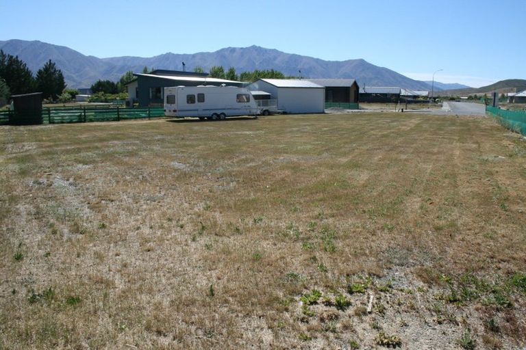 Photo of property in 19 Cirrus Place, Omarama, 9412