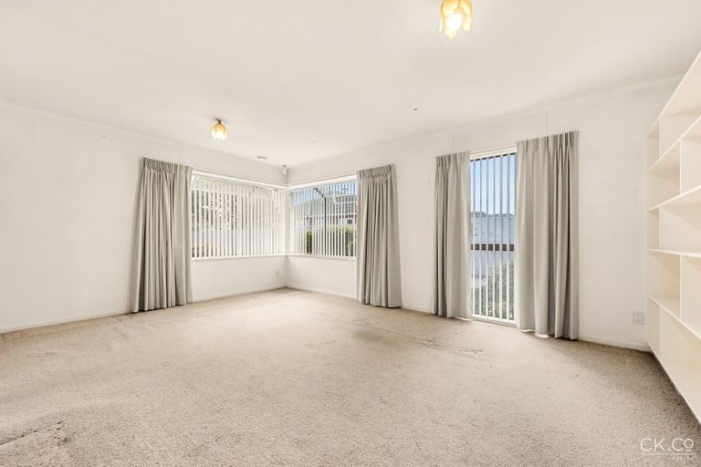 Photo of property in 20a Bauchop Road, Waterloo, Lower Hutt, 5011