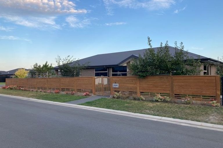 Photo of property in 1 Hartford Crescent, Rolleston, 7615