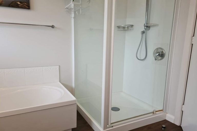 Photo of property in 33 Toorak Avenue, Avonhead, Christchurch, 8042