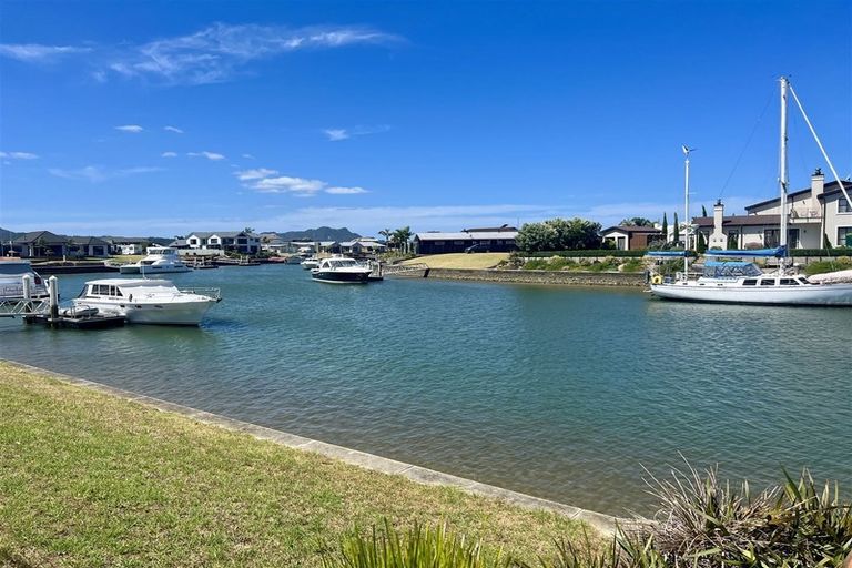 Photo of property in 15 Leeward Drive, Whitianga, 3510
