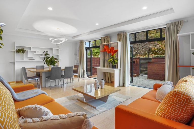 Photo of property in 28 Country Club Terrace, Northwood, Christchurch, 8051