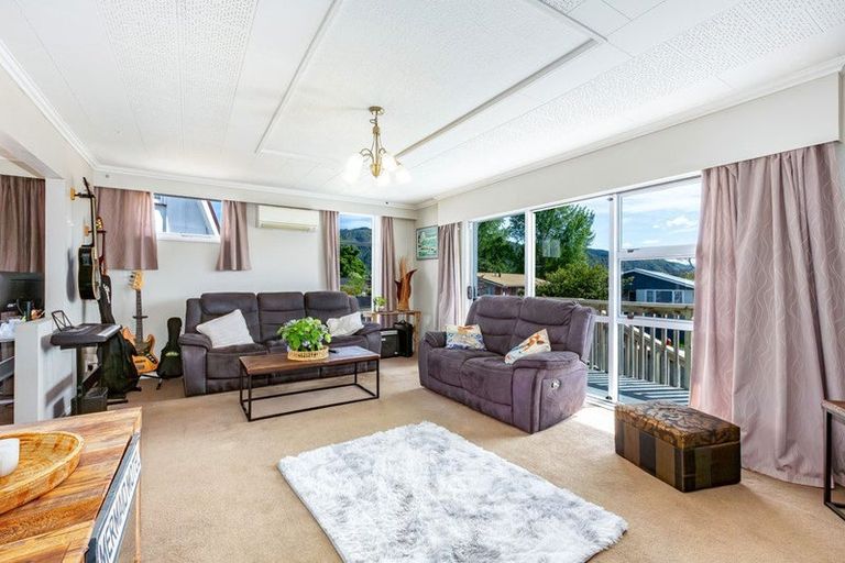 Photo of property in 118 Clouston Park Road, Clouston Park, Upper Hutt, 5018