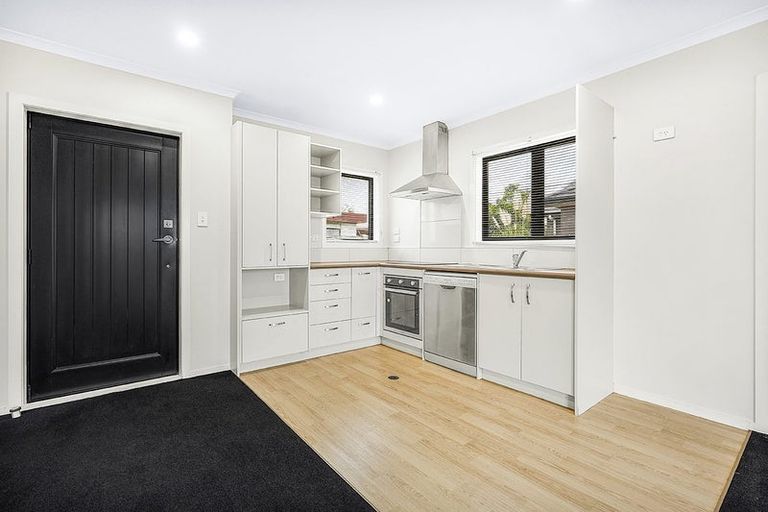 Photo of property in 5u4 Mahana Road, Saint Andrews, Hamilton, 3200