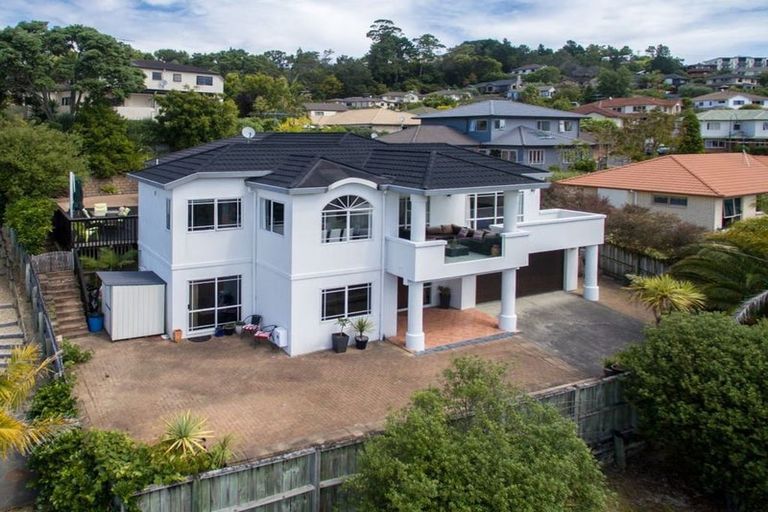 Photo of property in 56 Helvetia Drive, Browns Bay, Auckland, 0630