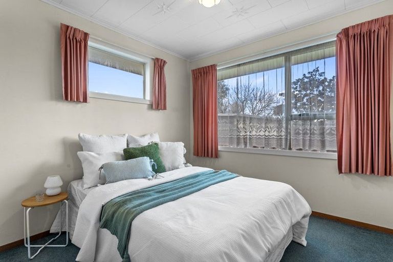 Photo of property in 9 Colesbury Street, Bishopdale, Christchurch, 8053