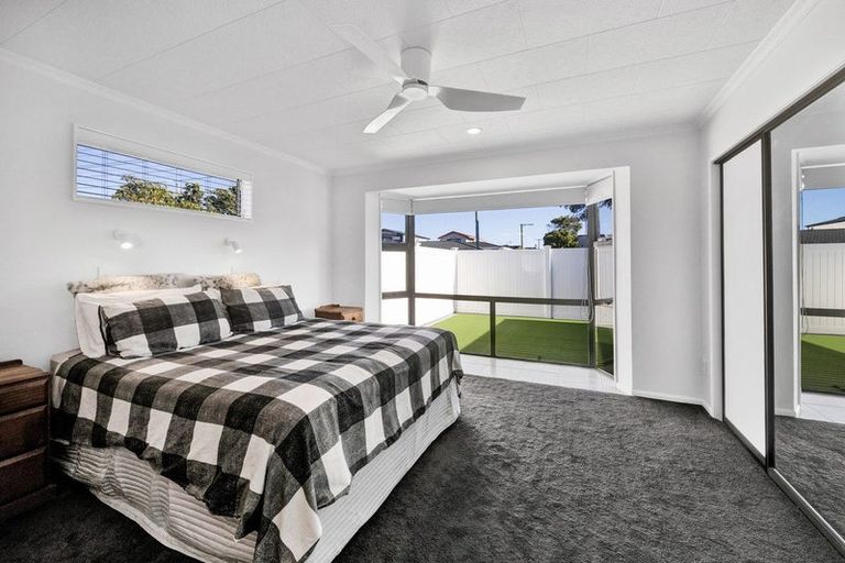 Photo of property in 1/27 Whiteley Street, Moturoa, New Plymouth, 4310