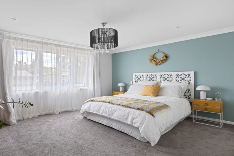 Photo of property in 70 Glenvar Road, Torbay, Auckland, 0630