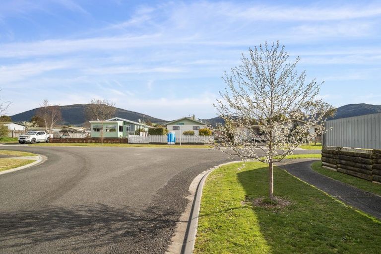 Photo of property in 8 Maria Place, Turangi, 3334