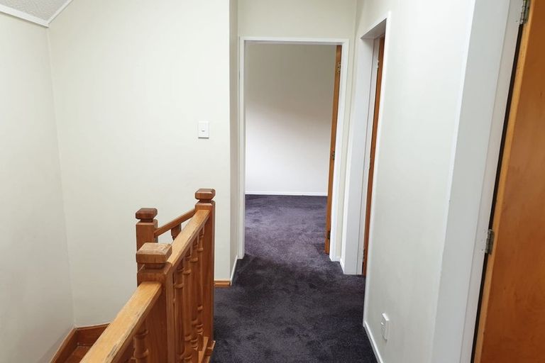 Photo of property in 17-u2 Randwick Crescent, Moera, Lower Hutt, 5010