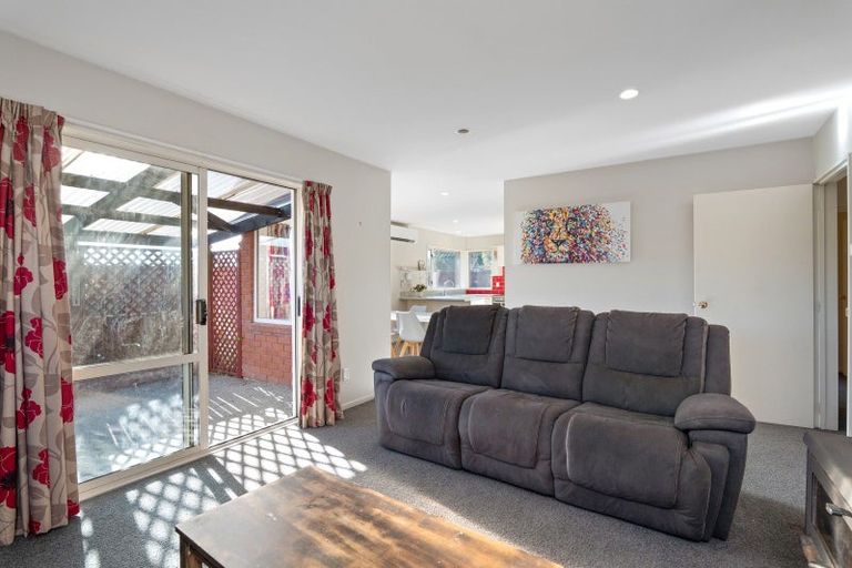 Photo of property in 1 Oakden Drive, Darfield, 7510