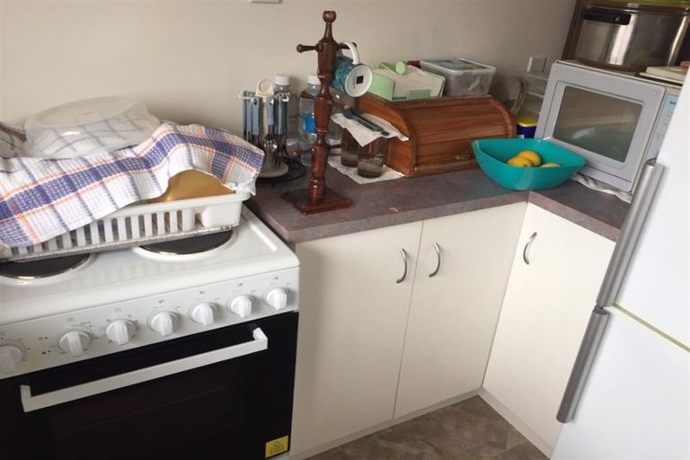 Photo of property in 8 Burbridge Road, Favona, Auckland, 2024