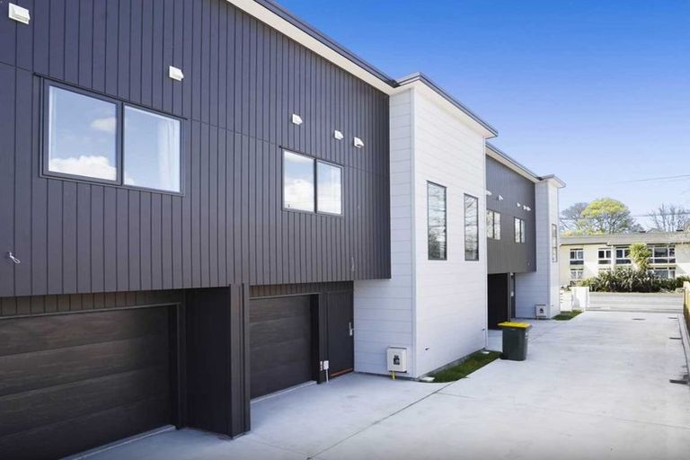 Photo of property in 105u4 Knighton Road, Hillcrest, Hamilton, 3216