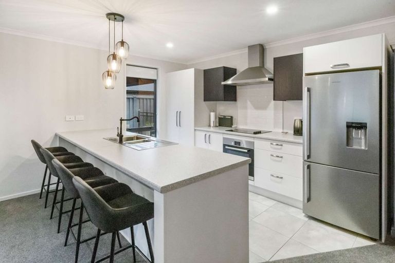 Photo of property in 6 Blacklock Road, Pyes Pa, Tauranga, 3112