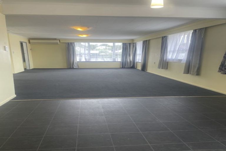 Photo of property in 20 Station Street, Tirau, 3410