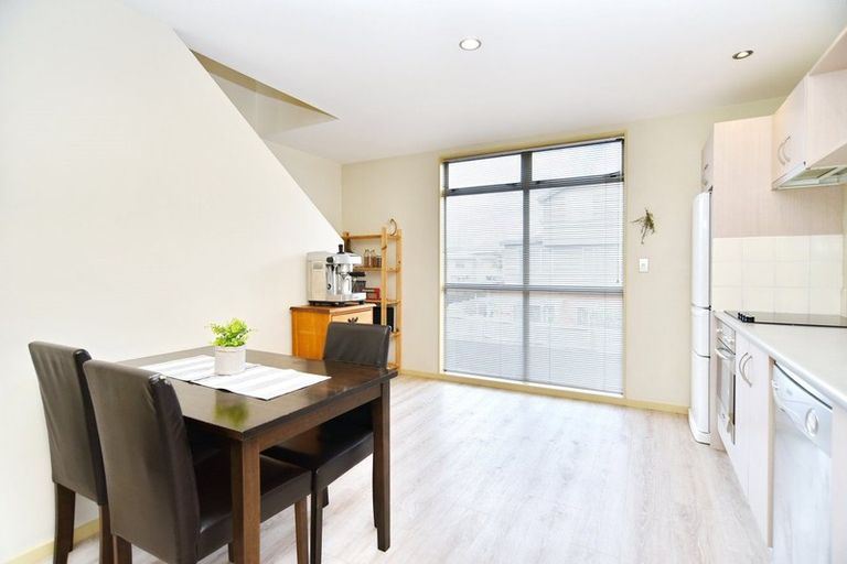 Photo of property in 6/54 Champion Street, Edgeware, Christchurch, 8013