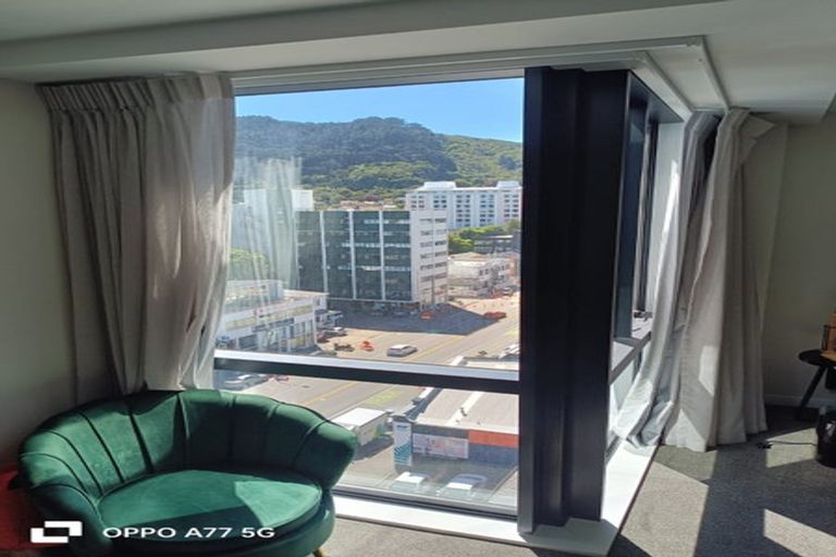 Photo of property in Proximity Apartment Hotel, 804/172u Thorndon Quay, Pipitea, Wellington, 6011