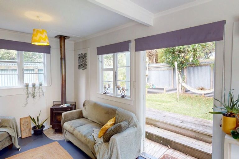 Photo of property in 4 Gloucester Street, Waitarere Beach, Levin, 5510