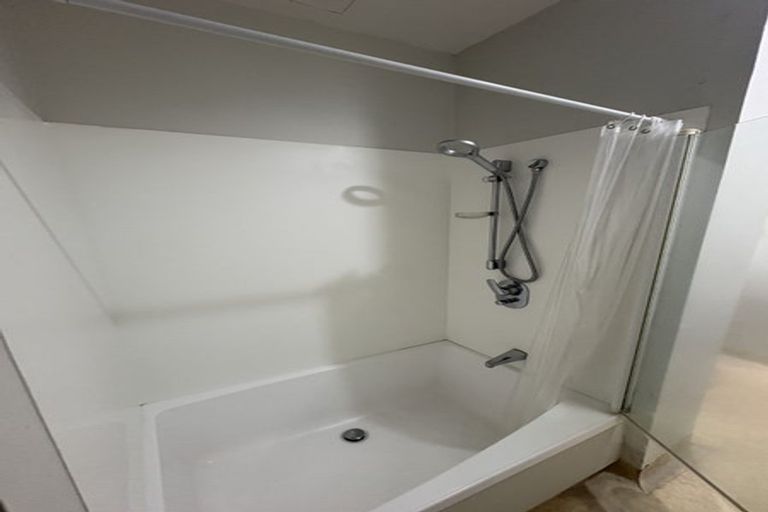 Photo of property in Hume House, 13/152 The Terrace, Wellington Central, Wellington, 6011