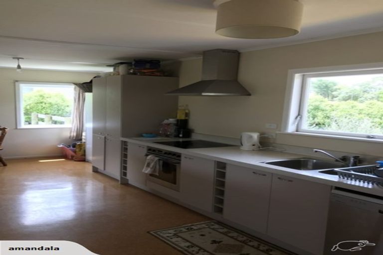 Photo of property in 39 Kaiwaka Road, Waiuku, 2123